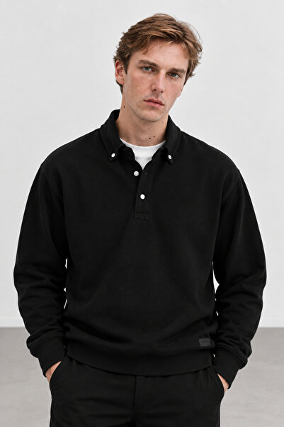 Manche Siyah Polo Yaka Çıtçıt Detaylı Regular Fit Sweatshirt | MEW2211442-1