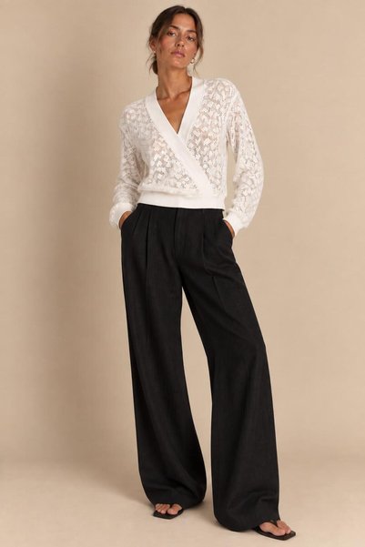 ALEXANDERGARDI Double-Breasted Collar Patterned Lace Blouse