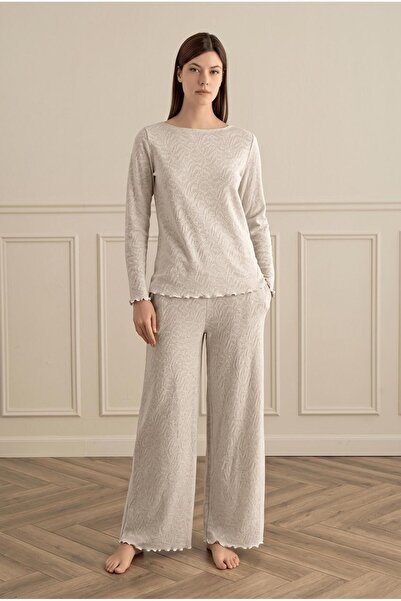 Sevim Kadın Uzun Kol Jakarlı Ekru Pijama Takımı C7T9N181