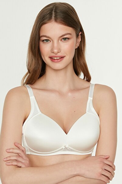 NEWBRA LINGERIE حمالة صدر أساسية بدون دعم