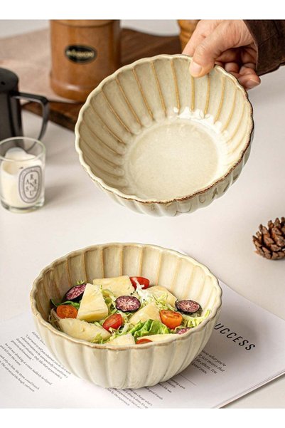 Generic Set of 2 Ceramic Soup Bowls 700 ml Salad Bowl Embossed Petal Beige fo...