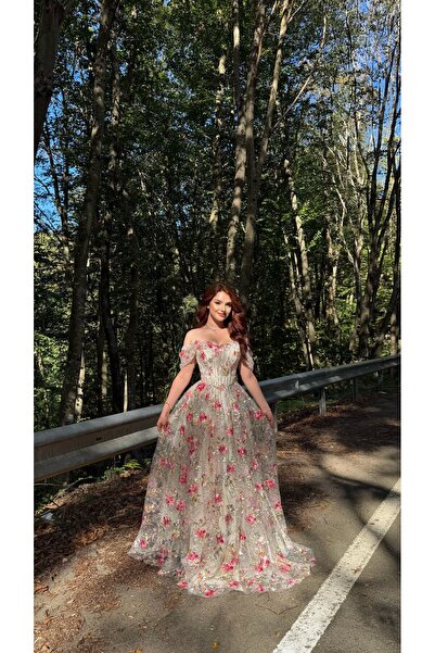 ayşenur Dinçer butik Fiona Özel Dikim Abiye Beyaz