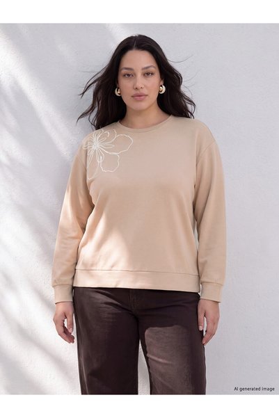 LC Waikiki سترة نسائية مطرزة من LCW CurveBüyük Size
