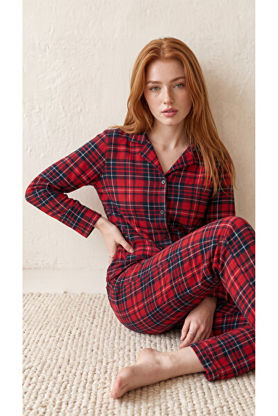 Arzey Red Plaid Patterned Suede Long Sleeve Front Buttoned Women's Pajama Set