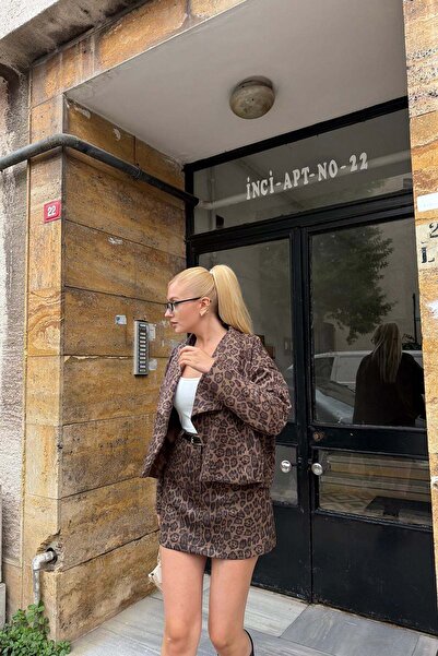 lizge giyim LEOPAR DESEN YAKA DETAY CEKET