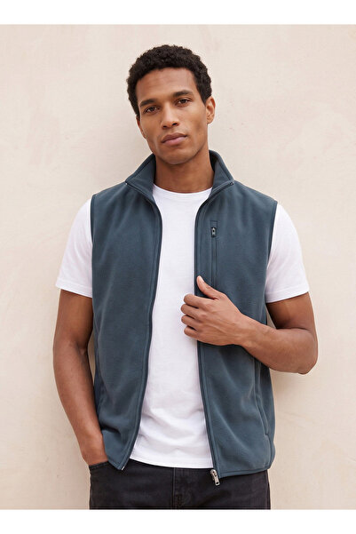 FAV Basics High Neck Fleece Gilet with Pockets