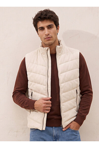 FAV Smart Quilted Sleeveless Jacket with Pockets