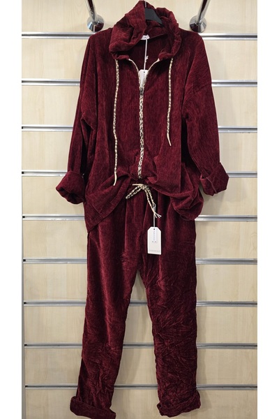 Park Moda Italian 2-Piece Velvet Set with Leopard Zipper Detail