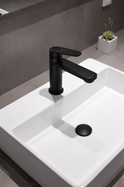 RALKEN Mat Siyah Sabit Lavabo Bataryası | Tek Kumandalı | Çift Su Girişli | S...