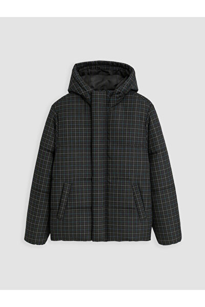 LC Waikiki Antrasit Kapüşonlu Erkek Çocuk Şişme Mont