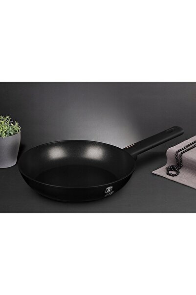 Berlinger Haus Set de tigăi din titan 20/24/28cm pentru inducție și gaz