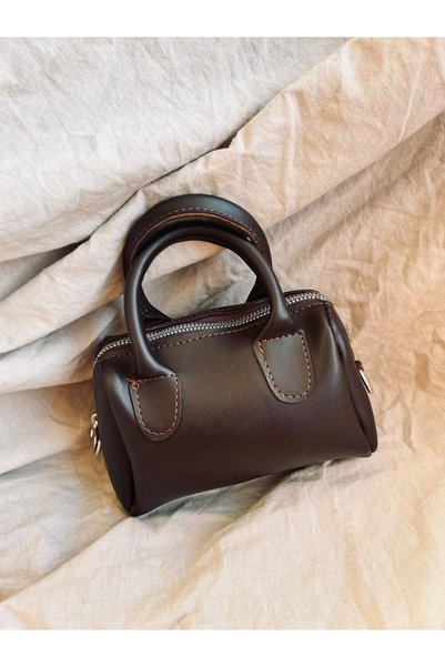 SANTA FLEX Mini Brown Faux Leather Single Compartment Zippered Adjustable Strap Shoulder Bag