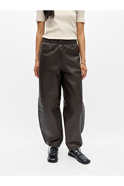 Object Lederhose Ballon