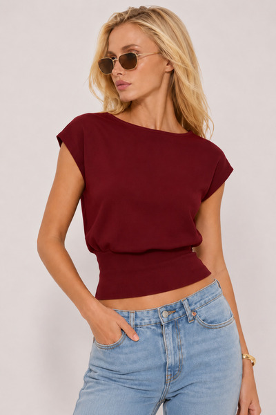 World Fashion Trends ΕΛΑΣΤΙΚΗ ΜΠΛΟΥΖΑ ΠΟΥ ΕΦΑΡΜΟΖΕΙ ΣΤΗΝ ΠΕΡΙΟΧΗ ΤΗΣ ΛΕΜΜΕΣΗΣ