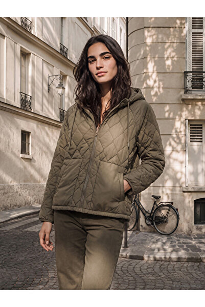 LC Waikiki Hooded Quilted Women's Puffer Coat