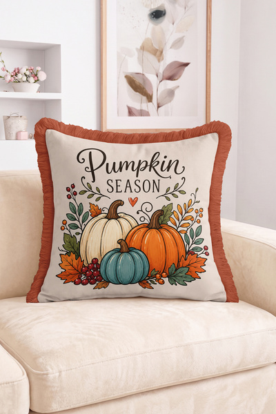 Realhomes Pumpkin Season Printed Pumpkin and Autumn Leaf Pattern Fringed-Tass...