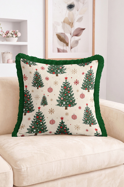 Realhomes Christmas Pine Tree, Snowflake and Ornament Ball Patterned Fringed-...