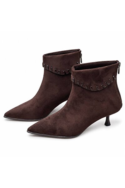 PATRON SHOES Women's Pointed Toe Thin Heeled Ankle Detailed Back Zipper Boots