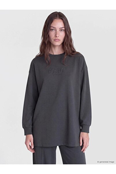 LC Waikiki Plum Embroidered Soft Touch Women's Sweatshirt Tunic (W6)