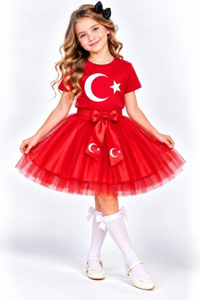 Nacar Kız Çocuk Ay Yıldız Baskılı Kısa Kollu Tişört Kırmızı Tütü Etek Takımı ...
