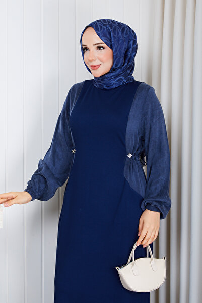 Pamuk Butik فستان نسائي من التريكو الميرسيريزد بتفاصيل من الحرير على الجانبين