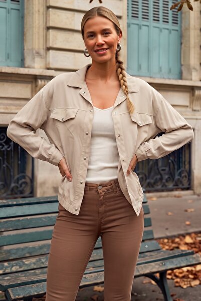 Chiccy Beige Shirt Collar Cuffed Sleeves Snap Fasteners Casual Tencel Fabric ...