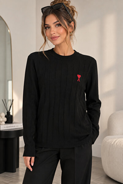 THIRTEEN SELECT Women's Black Knitwear Sweater Ribbed Crew Neck Heart a Detai...