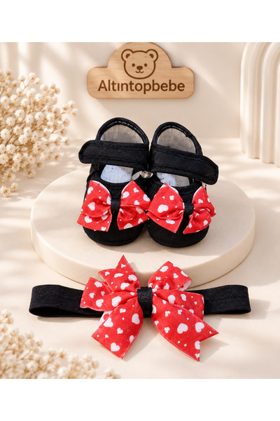 altıntop bebe طقم أحذية أطفال سوداء وربطة رأس بتصميم قلب أحمر