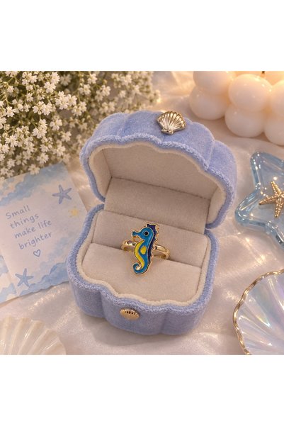 Eloré Colorful Animal Charm Ring Set