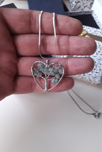 emirOmade Heart-Shaped Jade Natural Stone Tree of Life Necklace 45cm Steel Chain 3X3.3Cm Jade Natural Stone Tree of Life Pendant Gift Necklace