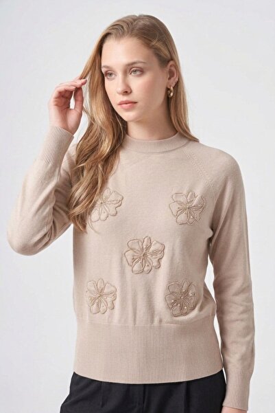 Nuss 204 Floral Bead Embroidered Mercerized Blouse