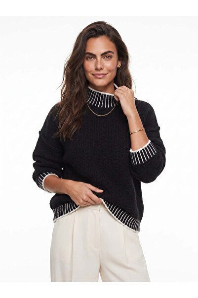 Juuuj Black and White Acrylic Blended Flexible Textured Half Turtleneck Casua...