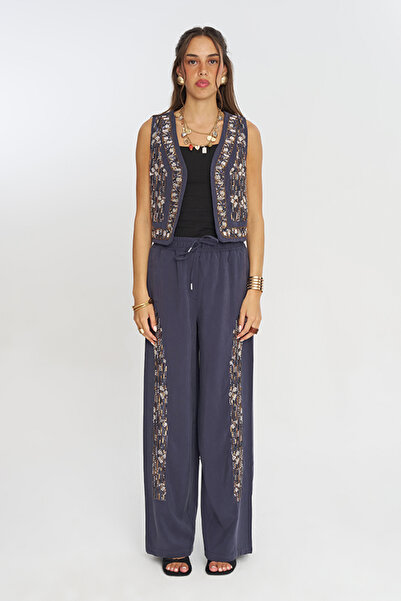 Orfeo Negro Women's Stylish Vest with Sequin and Bead Embroidery on the Front and Back