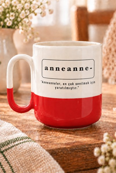 Mor Mürekkep Anneanne Baskılı Kırmızı Alt Yarısı Renkli Arya Kupa - Anneanney...