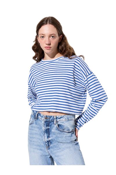 No Matter What Bluză crop oversize cu guler rotund