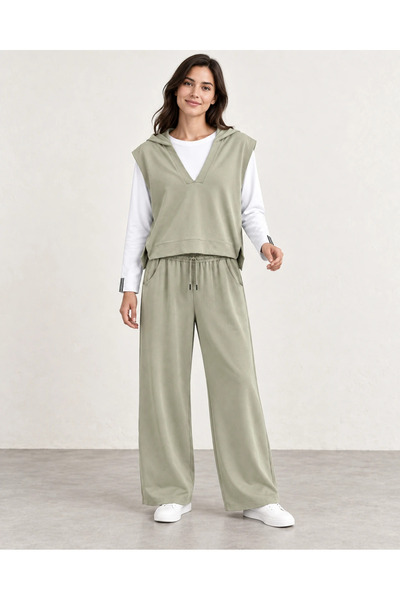 nazzain 3-Piece Women's Set with Hooded Vest