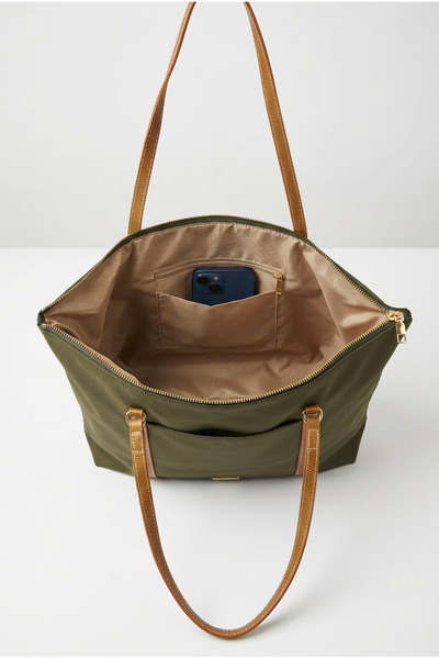 Baguar Women's Khaki Color Buzzy Fabric Shoulder Bag with Zipper, Large Internal Volume, Daily Use Bag - Front Pocket Detail