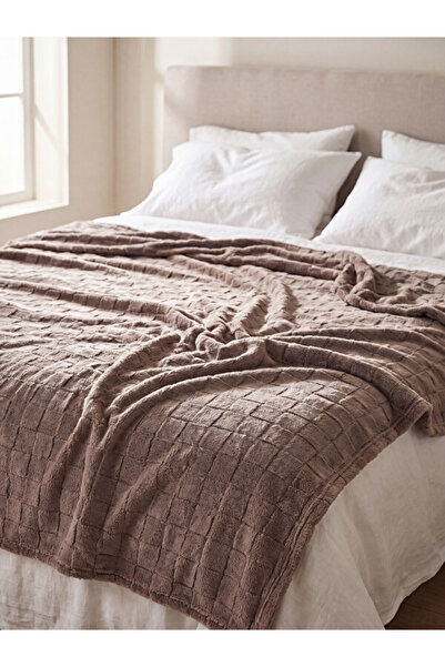 LC Waikiki Rmz Gi̇yi̇m Farkiyla Double Plush Blanket 200X220 cm
