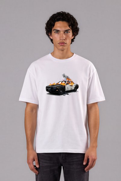 VSRN Tricou supradimensionat alb cu imprimeu frontal Yanan Car Tasarım