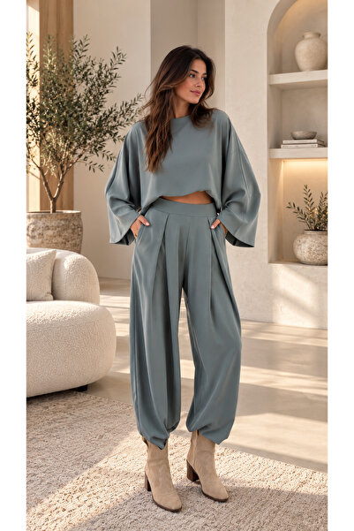 Genel Markalar Mint Modal Kumaş Yarasa Kol Crop Bluz - Ön Pileli Şalvar Model...