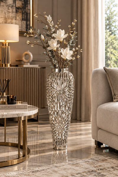 Dekoratif Gümüş Metal Vazo 70 X 30 CM – Büyük Boy Çiçek Desenli Vazo, Salon ve Ev Dekorasyonu