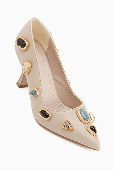 Limoya Rina Beige Pointed Toe Heeled Women's Shoes with Stone Accessories