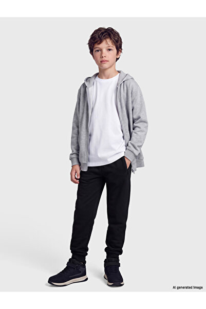 LC Waikiki Vizyon New Season Black Boys' Sweatpants with Elastic Waist