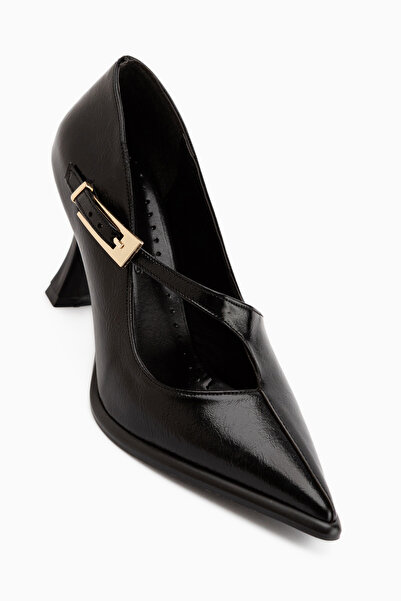 Limoya Sonja Black Belted Women's Heeled Shoes