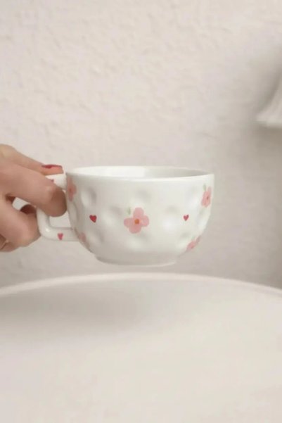 Mels Atelier Freeform Floral Latte Fincanı