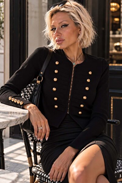 ibeeka Elite Noir Gold Button Agraf Closure Knitwear Cardigan - Waist Detail