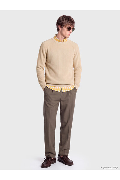 LC Waikiki Nevavm Xside Beige Knitwear Plain Oval Collar Men's Sweater with a...