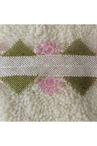 hoaryage Handcrafted Needlework Purple Floral Towel Edge Set 2 Pieces (50 cm X 2 Pieces)
