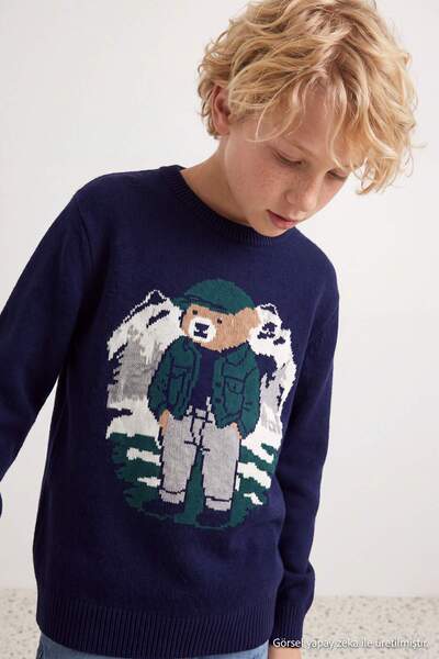 TRENDYOLKIDS Marineblauer Jungenpullover TKDAW27KZ00016