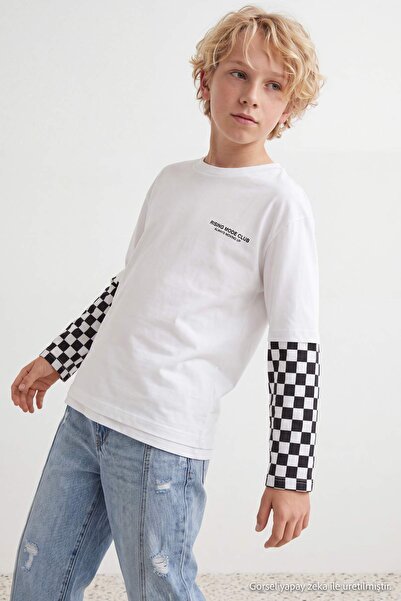 TRENDYOLKIDS White 100% Cotton Plaid / Checkered Knitted T-Shirt Tkdaw27Ts00020